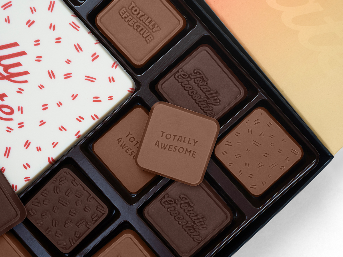 Grand 90-Piece Chocolate Gift Set product image